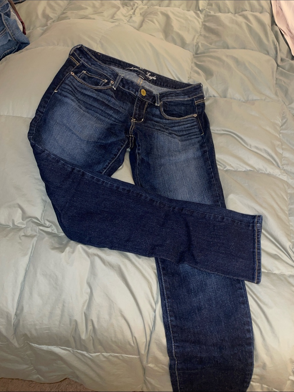 Dark Wash Women's Jeans - Classic Skinny Fit